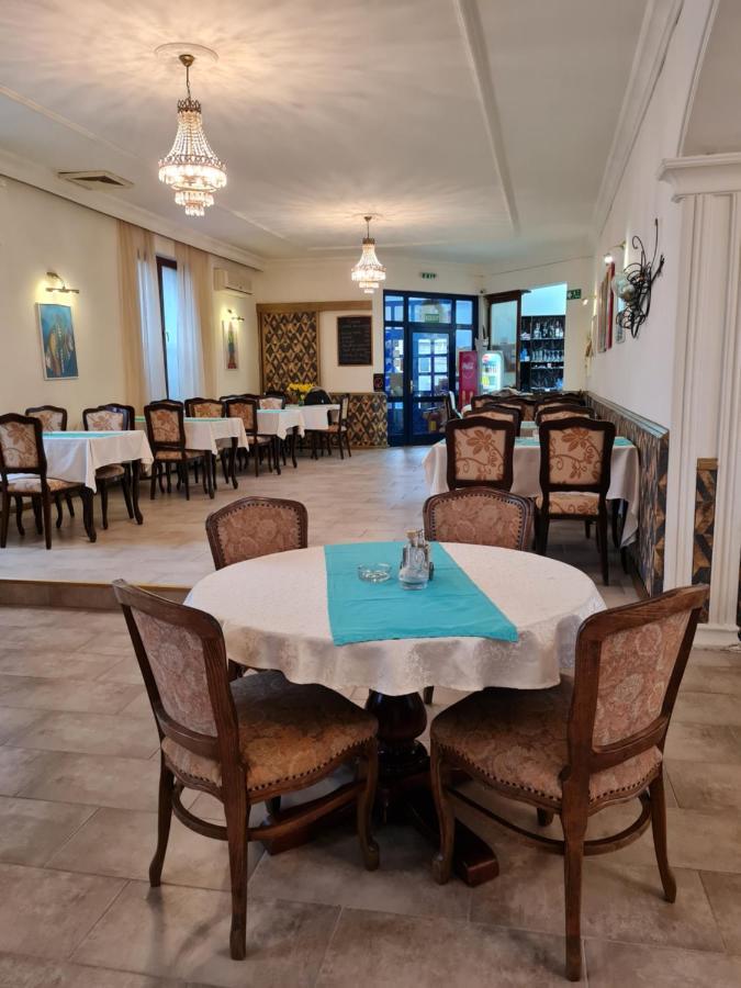 Hotel Ugostiteljski Objekat Karibo Sombor Zewnętrze zdjęcie